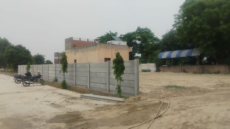 Exterior View, dhoom manikpur  100 Sq.Yd. Plot In Dhoom Manikpur Greater Noida 10490006