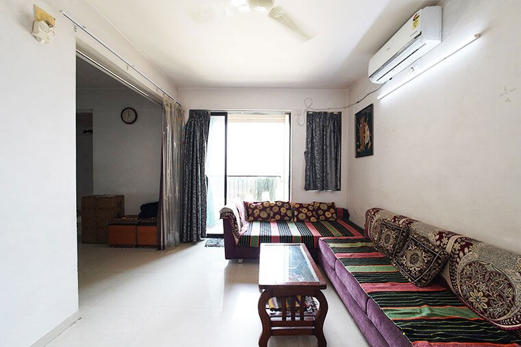 Living Room, naranpura 3.5 Bedroom 195 Sq.Yd. Apartment In Naranpura Ahmedabad 10484330