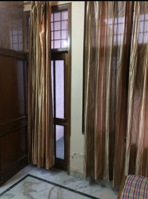 Building Lobby in 1 BHK Builder Floor at Sector 21 – for Rent