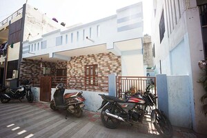 Parking in 2 BHK Independent House at Odhav – for Sale