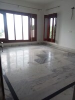 1 BHK + Store Room 350 Sq.Ft. Builder Floor in Sector 37