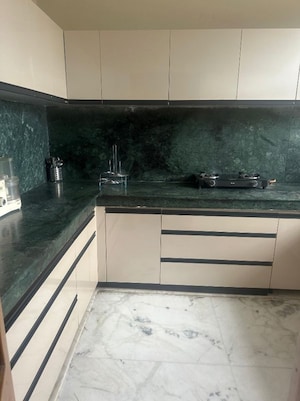 Kitchen in 1 BHK Builder Floor at Sector 37 – for Rent
