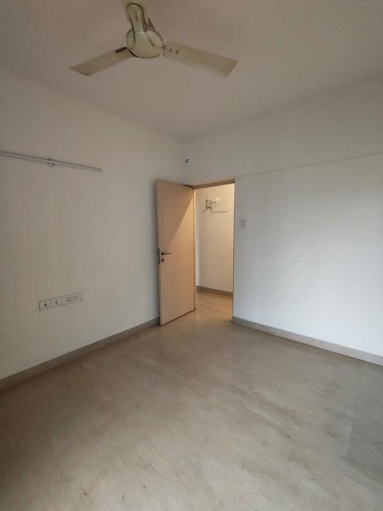 Room, siddhachal-apartment-8 2 Bedroom 750 Sq.Ft. Apartment In Vasant Vihar Thane 10490042
