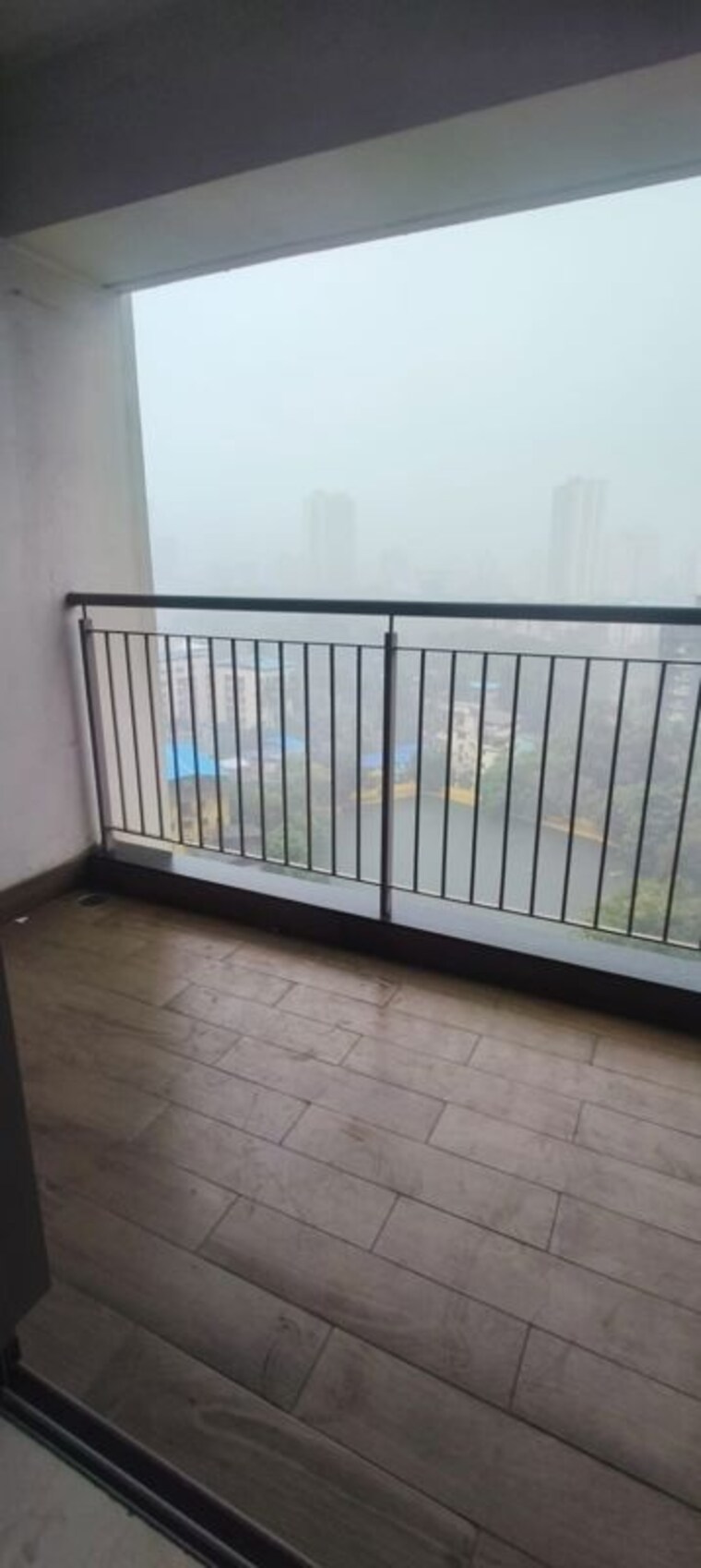 Balcony, kalpataru-paramount 2 Bedroom 700 Sq.Ft. Apartment In Kapur Bawdi Thane 10490028
