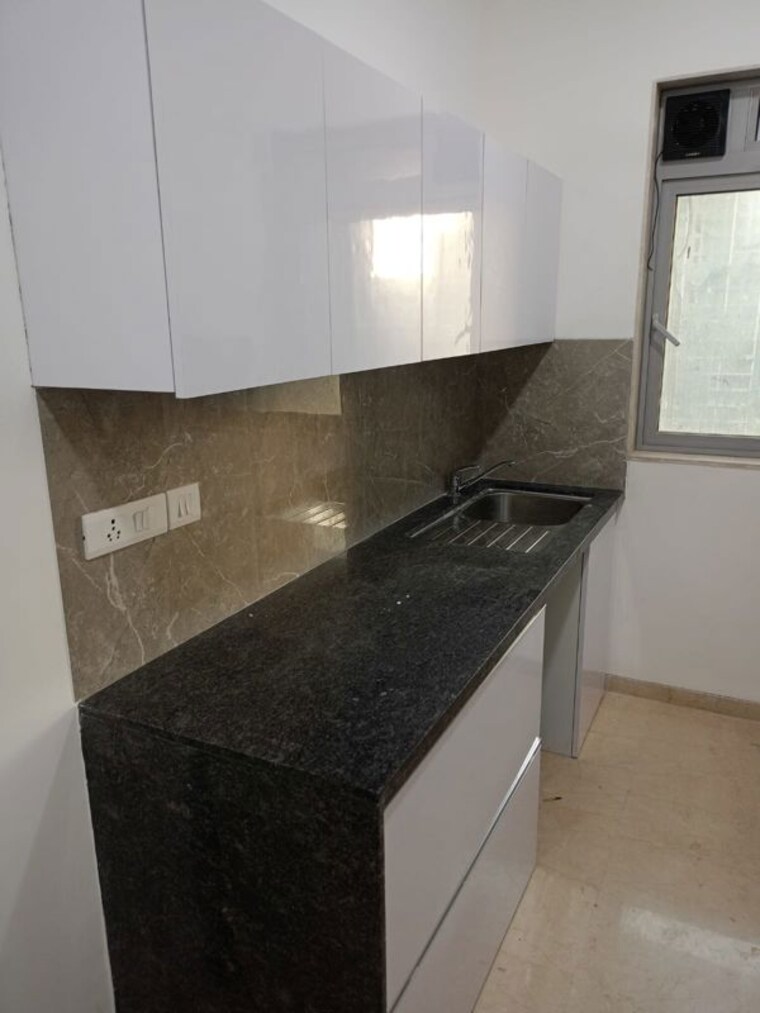 Kitchen, oberoi-eternia 3 Bedroom 1062 Sq.Ft. Apartment In Mulund West Mumbai 10490124