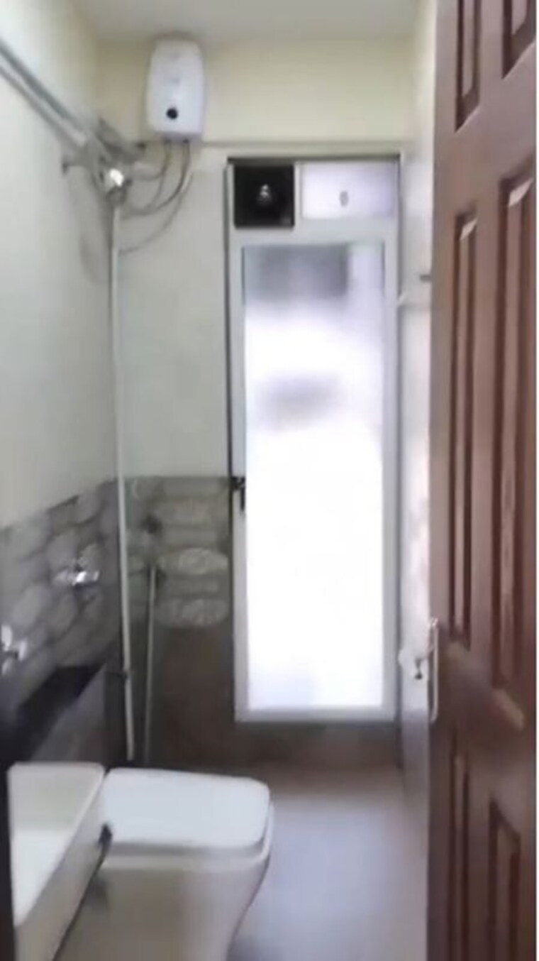 Bathroom, siddhi-garima 2 Bedroom 936 Sq.Ft. Apartment In Chembur Mumbai 10490133