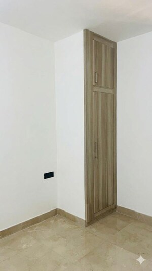 Room in 1 RK Apartment at Friends Colony – for Rent