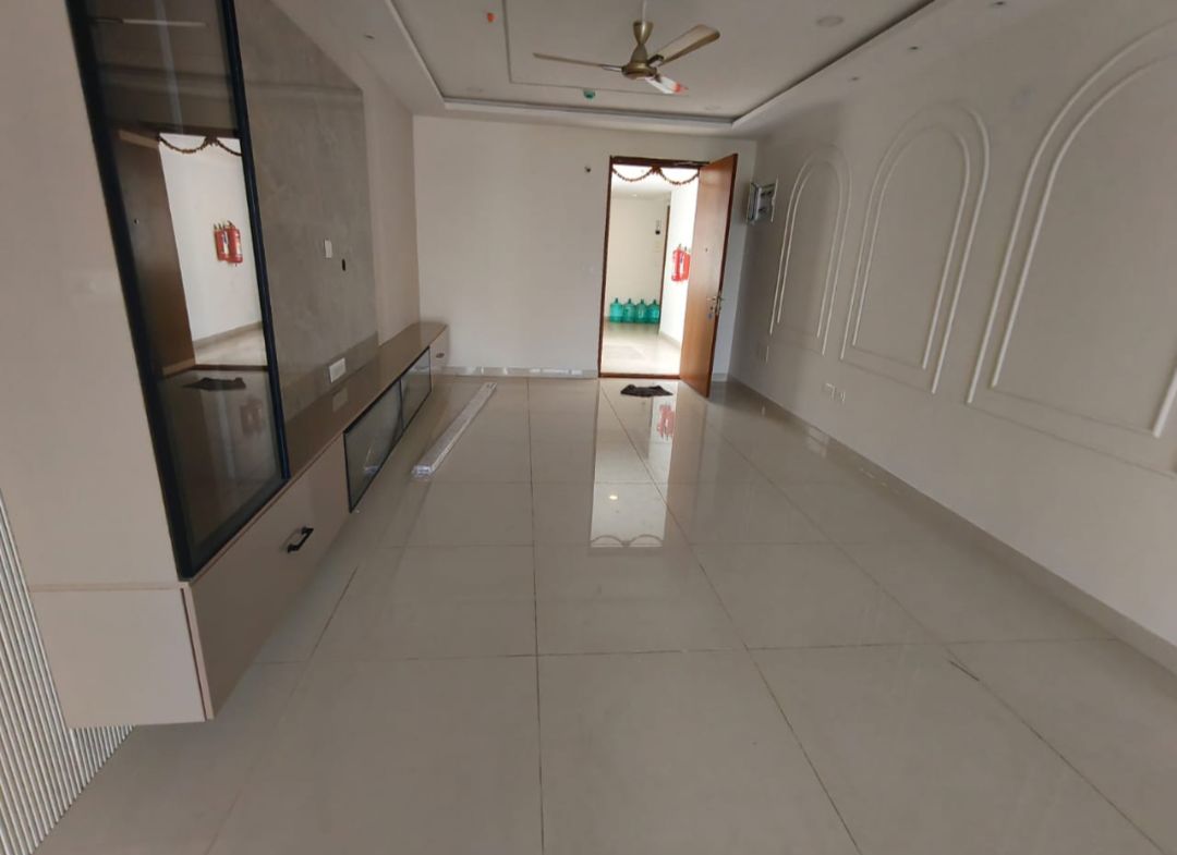 3.5 BHK + Pooja Room 2049 Sq.Ft. Apartment in Prestige Tranquil