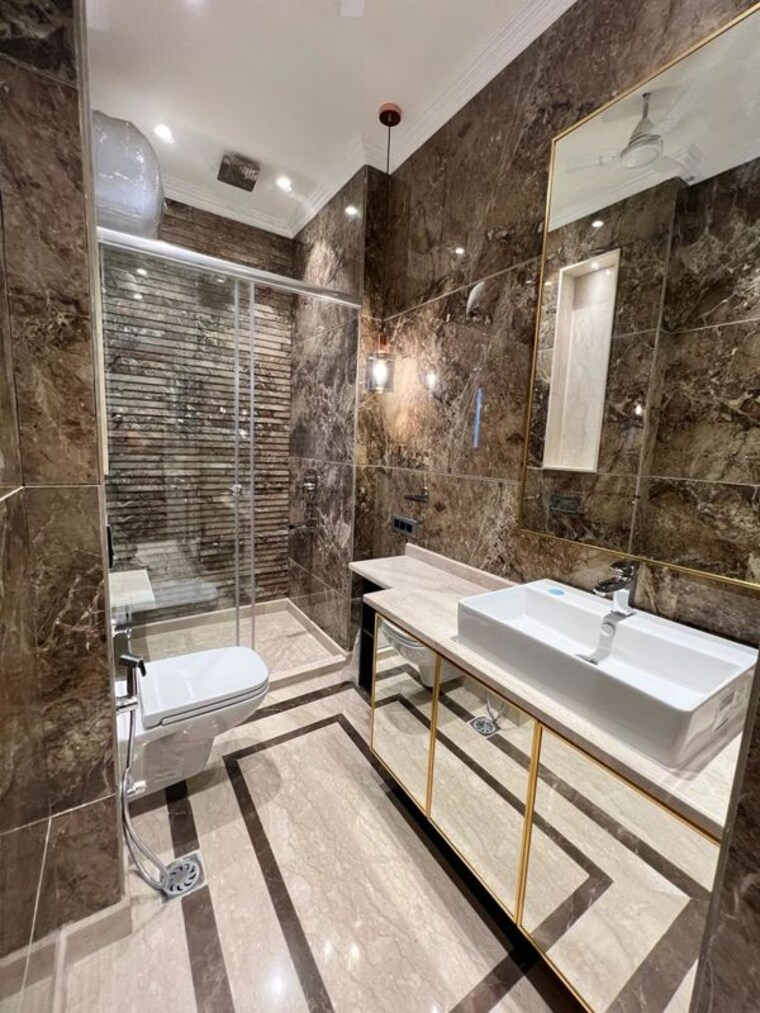 Balcony, sector 46 4 Bedroom 2250 Sq.Ft. Builder Floor In Sector 46 Gurgaon 10490206