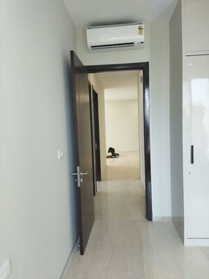 Building Lobby in 3 BHK Apartment at Oberoi Eternia, Mulund West – for Rent