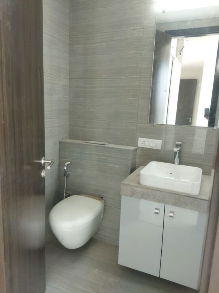 Bathroom, oberoi-eternia 3 Bedroom 1199 Sq.Ft. Apartment In Mulund West Mumbai 10490213