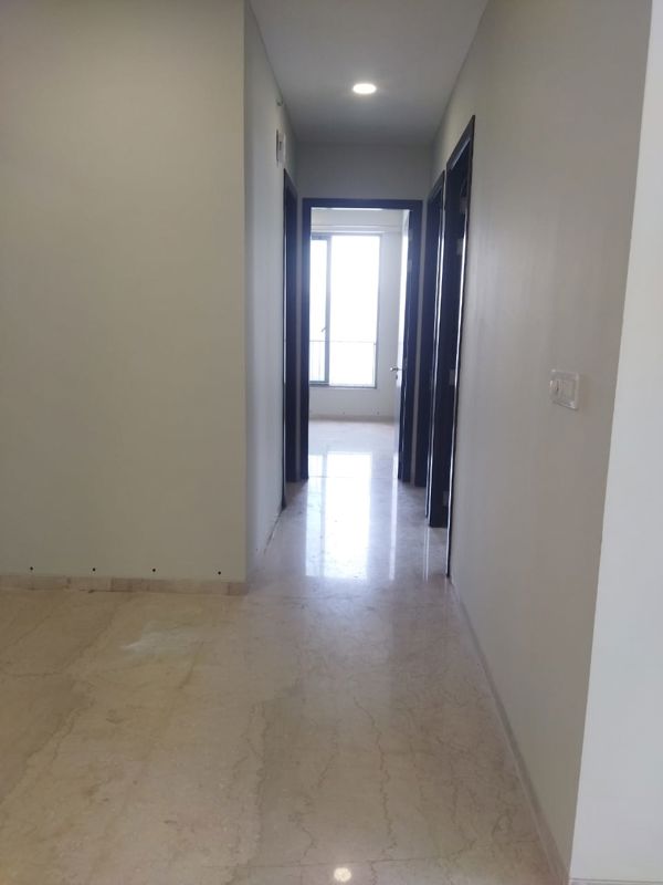 3 BHK 1199 Sq.Ft. Apartment in Oberoi Eternia