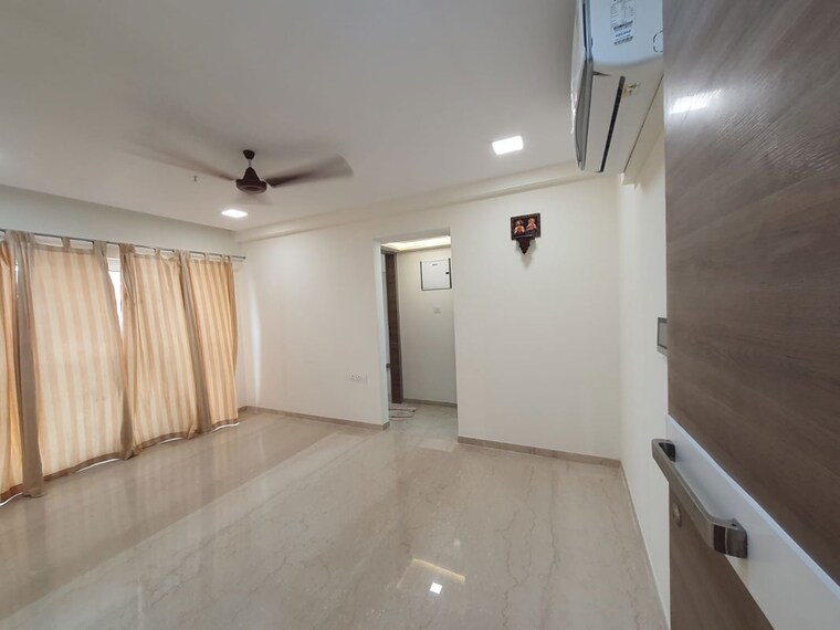 Bathroom, srishti-harmony-3-phase-1 1 Bedroom 680 Sq.Ft. Apartment In Andheri East Mumbai 10490232