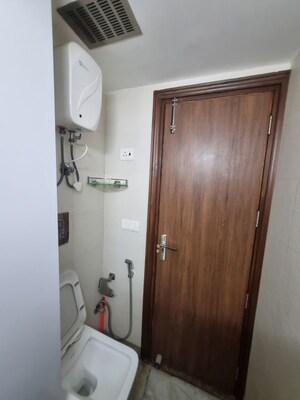 Attached Bathroom in 1 RK Apartment at Madangir – for Rent