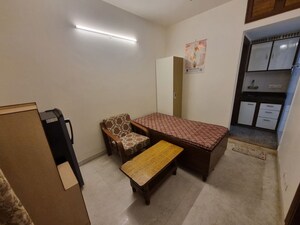 1 RK Apartment For Rent in Madangir