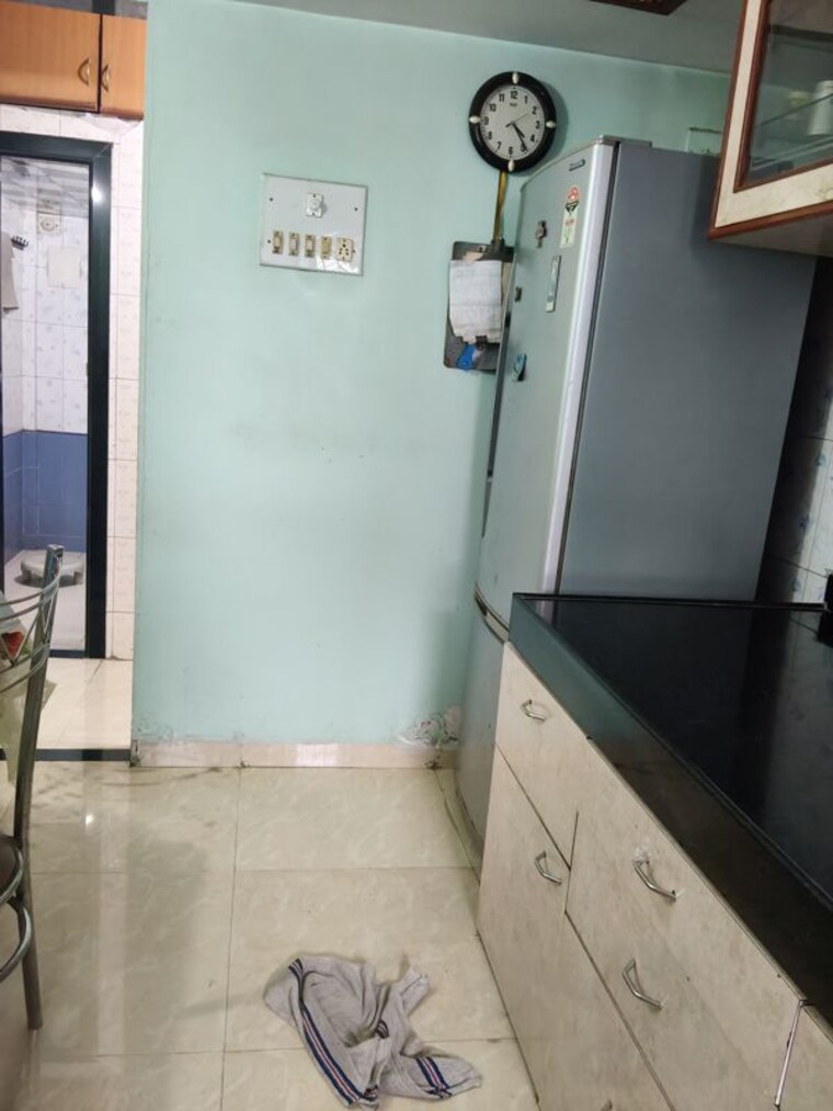 Bathroom, new-riddhi-siddhi-park 2 Bedroom 800 Sq.Ft. Apartment In Kalyan West Thane 10490238