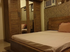 2 BHK Apartment For Rent in K Raheja Vihar