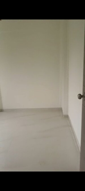 Room in 2 BHK Builder Floor at Built Rock Mount Residency, Kalyan West – for Rent