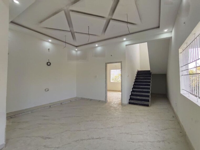 Room, horamavu agara 6 Bedroom 2400 Sq.Ft. Independent House In Horamavu Agara Bangalore 10490287