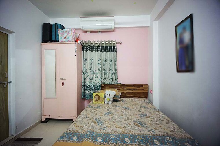 Room, chandkheda 3 Bedroom 164 Sq.Yd. Apartment In Chandkheda Ahmedabad 10482483
