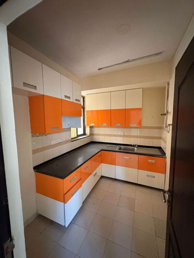 Kitchen, godrej-habitat 2 Bedroom 1444 Sq.Ft. Apartment In Sector 3 Gurgaon 10490301