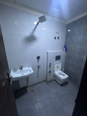 Bathroom in 2.5 BHK Apartment at Sector 82 – for Rent