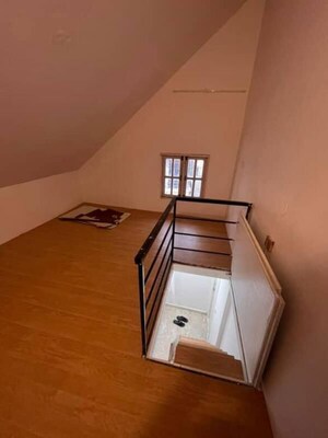 Room in 2 BHK Apartment at Frazer Town – for Rent