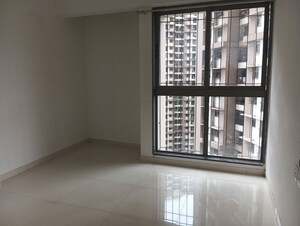 Room in 2 BHK Apartment at Runwal Eirene, Balkum Pada – for Rent