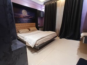 Bedroom in 3 BHK Apartment at Albert Court, Richmond Town – for Rent