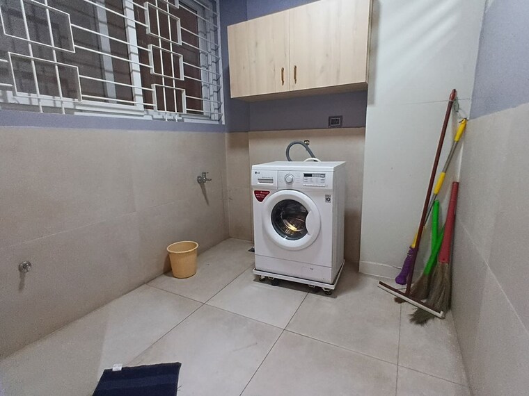 Bathroom, albert-court 3 Bedroom 2100 Sq.Ft. Apartment In Richmond Town Bangalore 10490325