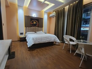 Bedroom in 3 BHK Apartment at Albert Court, Richmond Town – for Rent