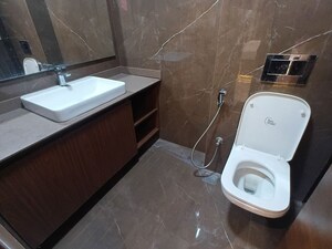 Bathroom in 3 BHK Apartment at Albert Court, Richmond Town – for Rent