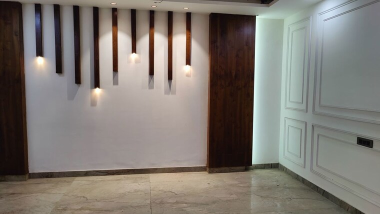 Room, green fields colony 4 Bedroom 2665 Sq.Ft. Builder Floor In Green Fields Colony Faridabad 10490339