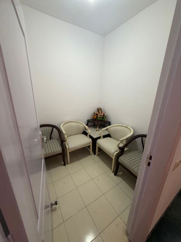 Bathroom, bestech-park-view-city-2 3 Bedroom 2200 Sq.Ft. Apartment In Sector 49 Gurgaon 10490347