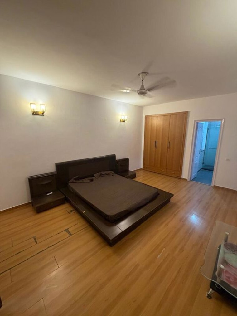 Bedroom, bestech-park-view-city-2 3 Bedroom 2200 Sq.Ft. Apartment In Sector 49 Gurgaon 10490347