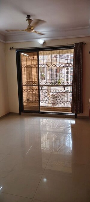 Room in 2 BHK Apartment at Ravechi Heights, Kharghar – for Sale