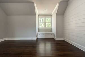 Room in 1 BHK Builder Floor at Lajpat Nagar ii – for Rent