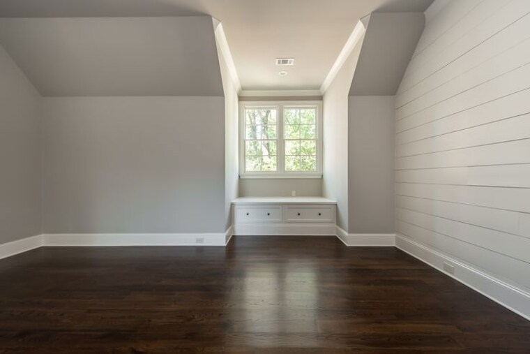Room, lajpat nagar ii 1 Bedroom 100 Sq.Yd. Builder Floor In Lajpat Nagar ii Delhi 10490416