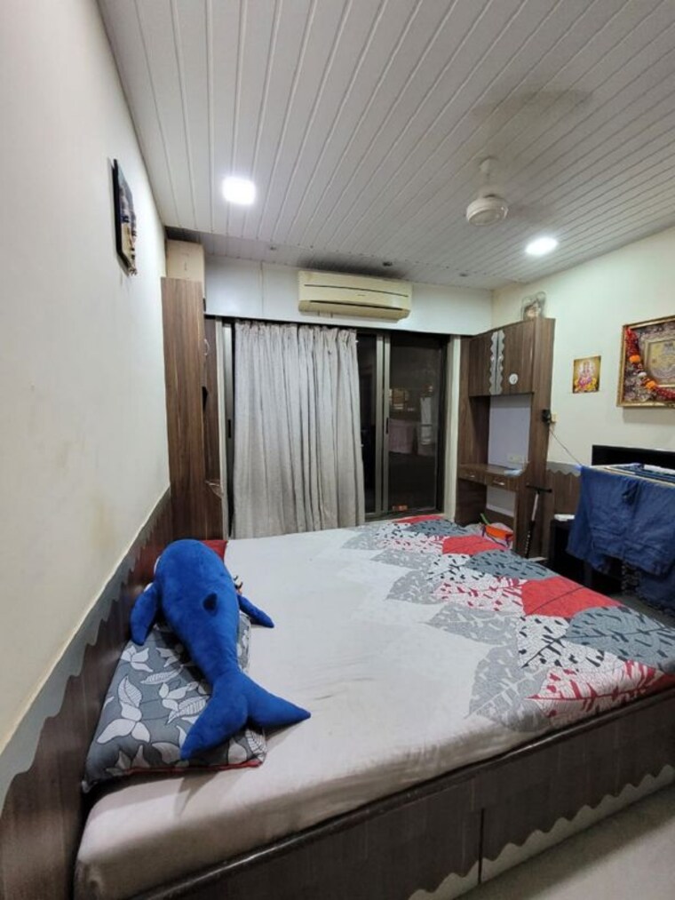 Bedroom, bandra west 3 Bedroom 1100 Sq.Ft. Apartment In Bandra West Mumbai 10490410