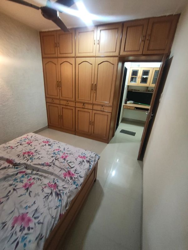 2 BHK 750 Sq.Ft. Apartment in Crystal Garden Estate CHS