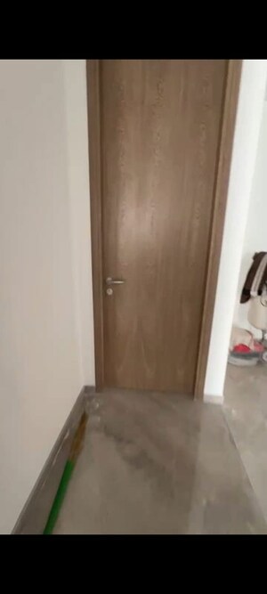 Building Lobby in 4 BHK Apartment at Prestige Jasdan Classic, Mahalaxmi – for Rent