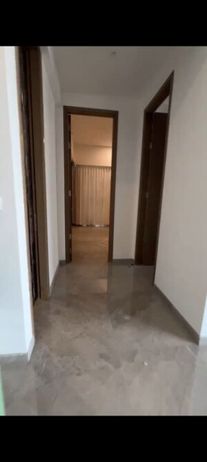 Building Lobby in 4 BHK Apartment at Prestige Jasdan Classic, Mahalaxmi – for Rent