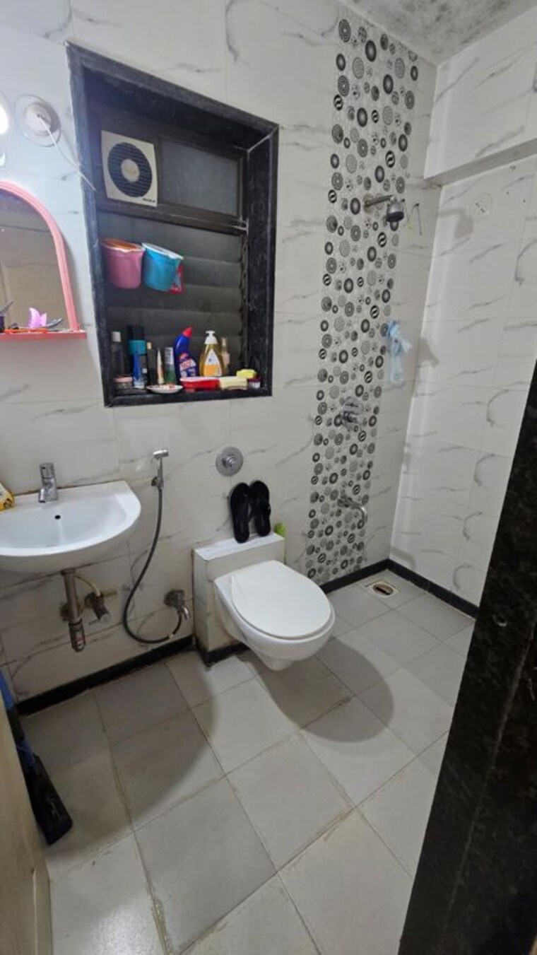 Bathroom, asavari-apartment 2 Bedroom 585 Sq.Ft. Apartment In Vasant Vihar Thane 10490434