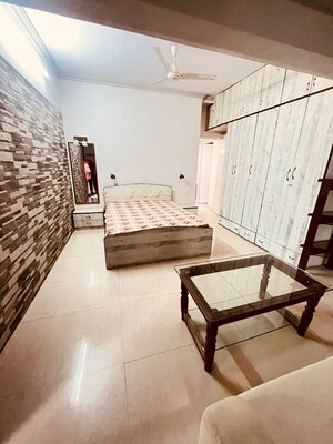 Bedroom in 2 BHK Apartment at Bandra West – for Rent
