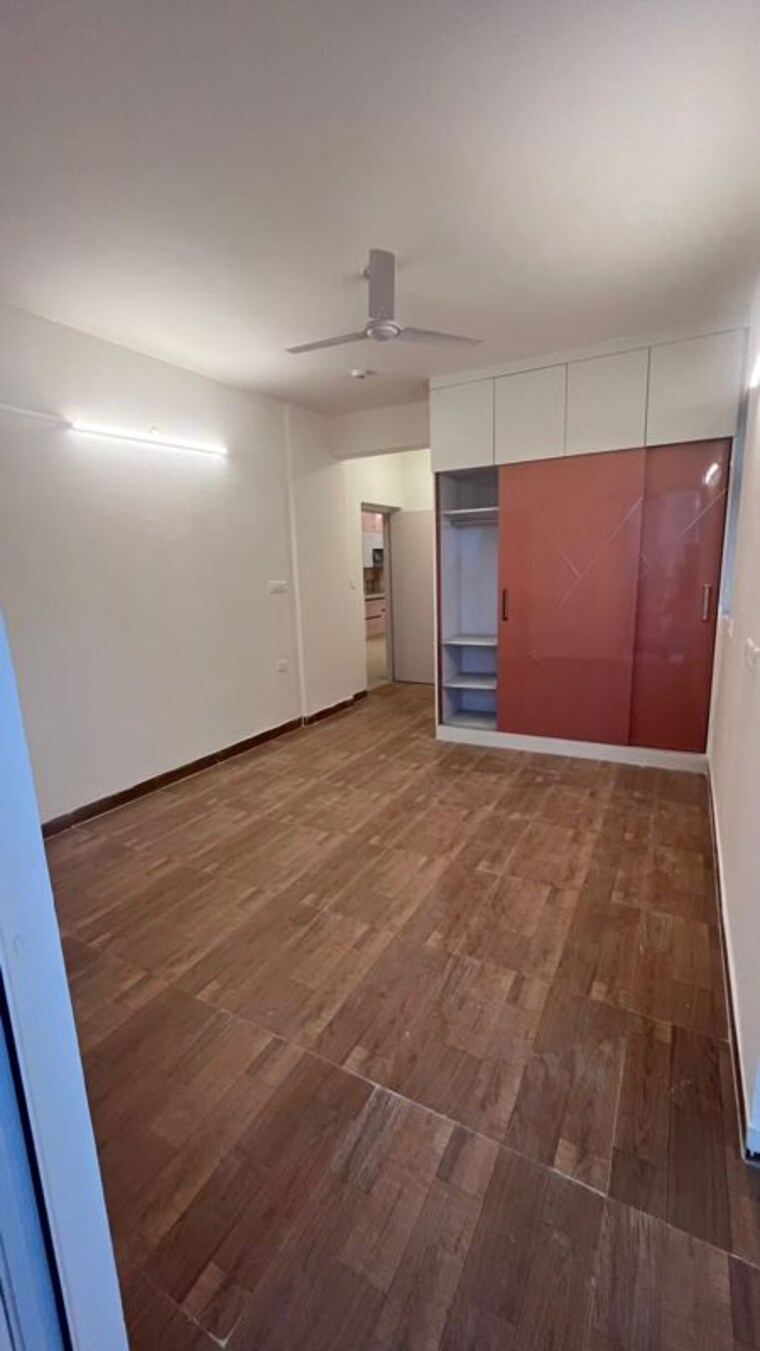 Room, irish-pearls 3.5 Bedroom 1850 Sq.Ft. Apartment In Tech Zone 4 Greater Noida Greater Noida 10490457
