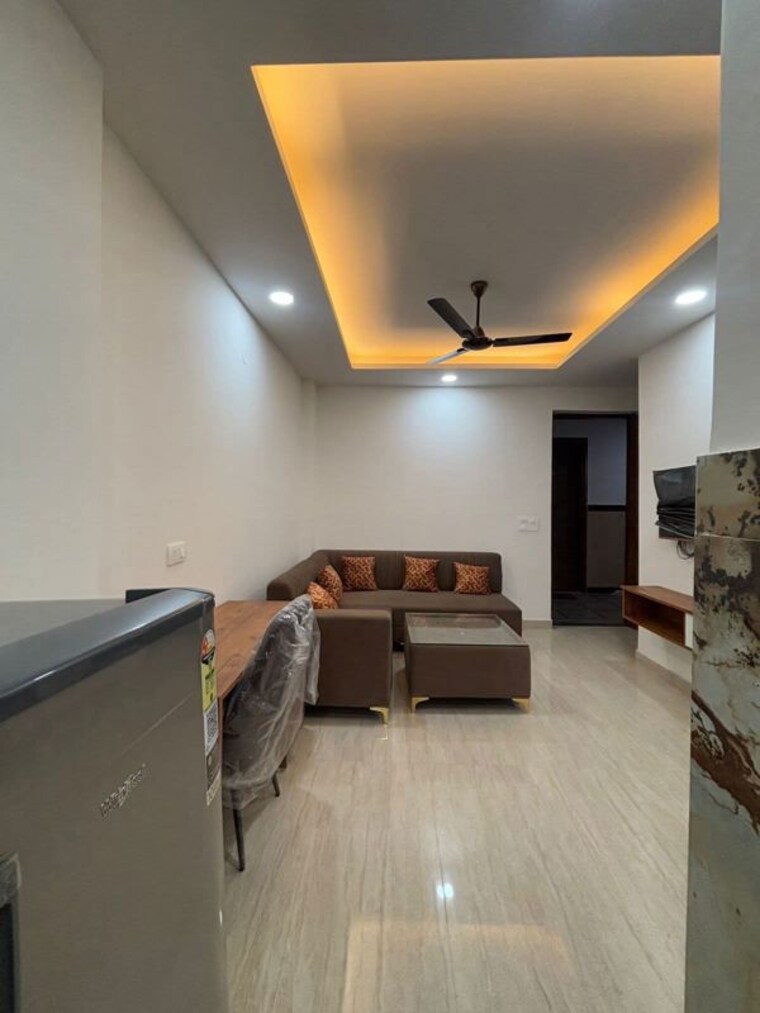 Bedroom, dlf city phase 3 1 Bedroom 500 Sq.Ft. Builder Floor In Dlf City Phase 3 Gurgaon 10490487
