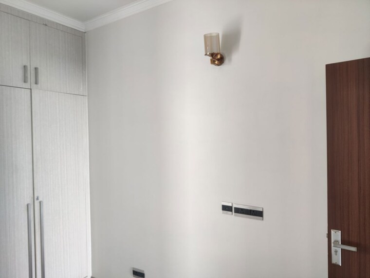 Room, central-park-flower-valley 2.5 Bedroom 1093 Sq.Ft. Builder Floor In Sohna Sector 33 Gurgaon 10490460