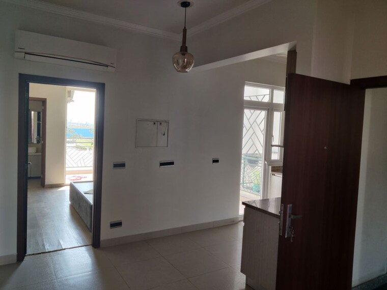 Bathroom, central-park-flower-valley 2.5 Bedroom 1093 Sq.Ft. Builder Floor In Sohna Sector 33 Gurgaon 10490460