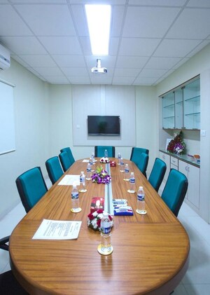 Team Area in  Office Space at Market Yard – for Rent