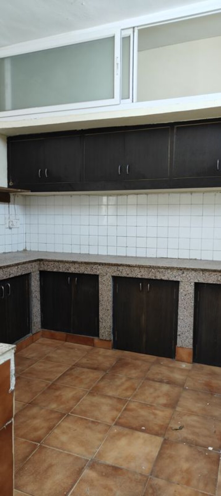 Kitchen, vasant kunj 3 Bedroom 1500 Sq.Ft. Apartment In Vasant Kunj Delhi 10490554